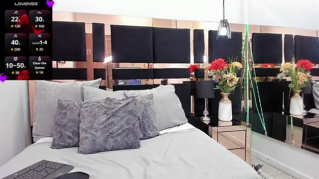 keylamillerr online show from 10.20.25