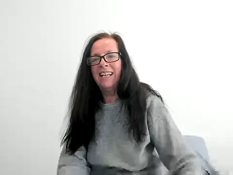 Snapshot of peachgoddess chatting on 03.05.26 peachgoddess online show from 03.05.26