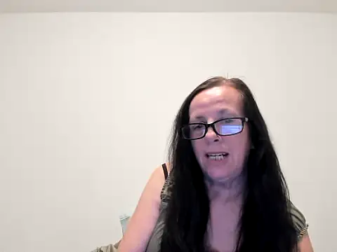 Snapshot of peachgoddess chatting on 03.12.26 peachgoddess online show from 03.12.26