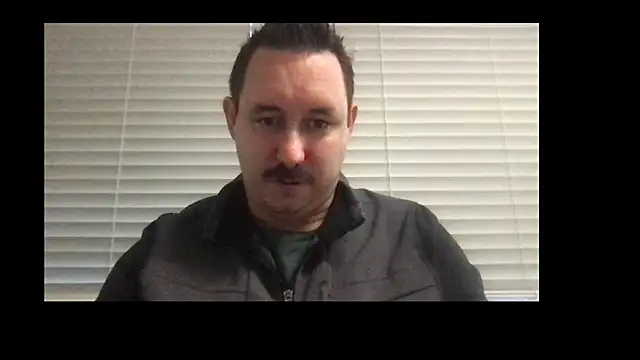 Snapshot of danejackson2025 chatting on 12.18.25 danejackson2025 online show from 12.18.25