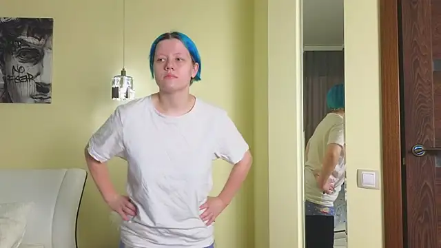 ErlineBeamer online show from 03.19.25