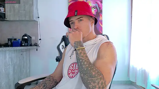 Ryannblue07 online show from 10.19.25