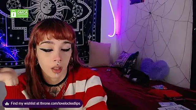 lovelockedlips online show from 10.12.25