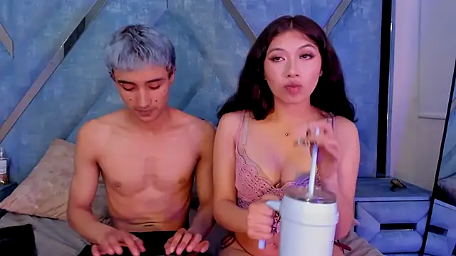 LauryAndNarem69 online show from 11.14.25