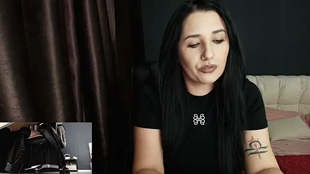 missdyaa online show from 09.14.25