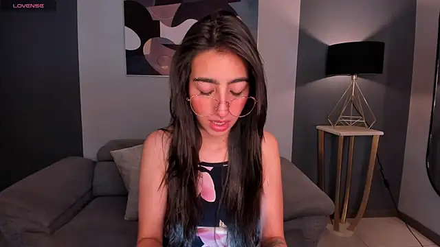 LarisaSmirnov online show from 09.13.25