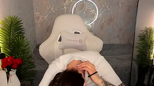 babyisperfect online show from 05.31.26
