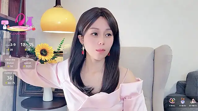 NovaNana online show from 03.21.25