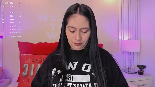 AliceCorner online show from 11.11.25