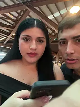 Snapshot of pareja_curiosa19 chatting on 04.22.26 pareja curiosa19 online show from 04.22.26