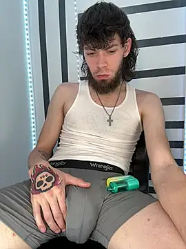 Snapshot of bwcizThrobbing chatting on 02.24.26 bwcizThrobbing online show from 02.24.26