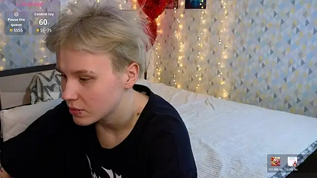 Snapshot of Tara_Lawson chatting on 02.18.26 Tara Lawson online show from 02.18.26