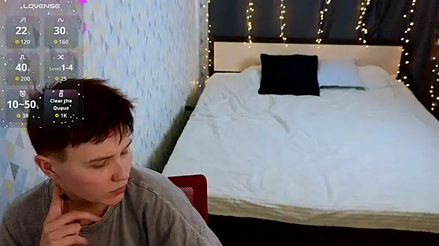 Snapshot of Tara_Lawson chatting on 02.25.26 Tara Lawson online show from 02.25.26