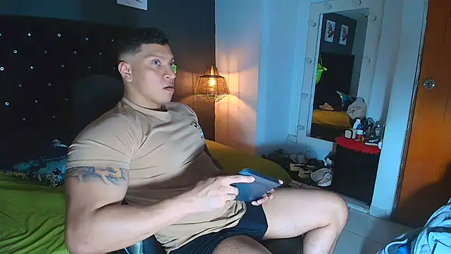 Snapshot of ethan_dalton_ chatting on 11.15.25 ethan dalton online show from 11.15.25