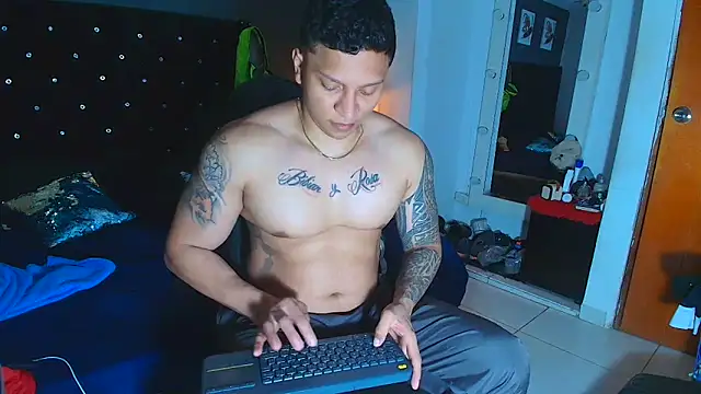 Snapshot of ethan_dalton_ chatting on 11.20.25 ethan dalton online show from 11.20.25