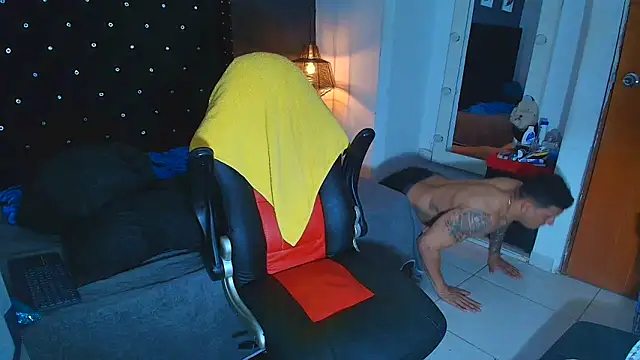 Snapshot of ethan_dalton_ chatting on 11.29.25 ethan dalton online show from 11.29.25