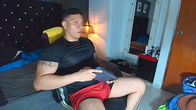 Snapshot of ethan_dalton_ chatting on 12.18.25 ethan dalton online show from 12.18.25