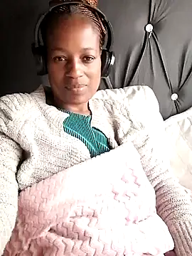 sexylira online show from 11.16.25