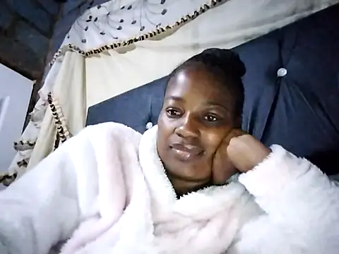 sexylira online show from 04.13.26