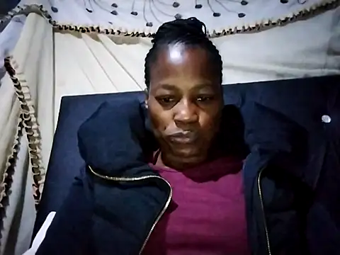 sexylira online show from 04.15.26