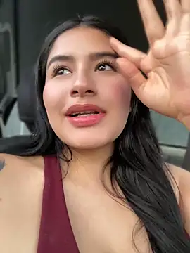 andrea gomes  online show from 04.12.26