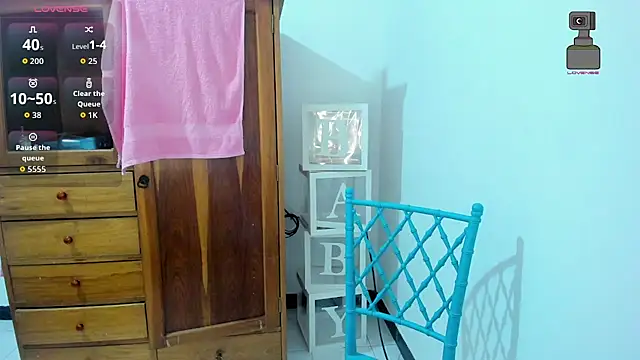 Snapshot of Alicebigboobsxxxx chatting on 07.22.26 Alicebigboobsxxxx online show from 07.22.26