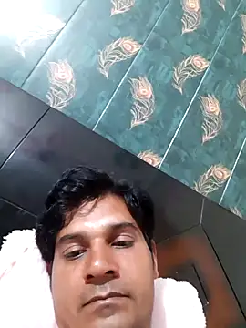 Snapshot of johnny8731 chatting on 06.27.26 johnny8731 online show from 06.27.26
