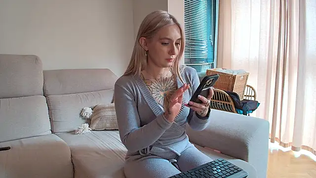 tattoobbgirl online show from 03.20.26