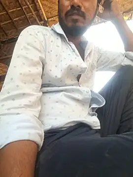 Snapshot of hot_integer chatting on 03.02.26 hot integer online show from 03.02.26