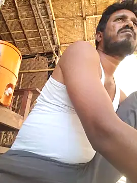 Snapshot of hot_integer chatting on 03.05.26 hot integer online show from 03.05.26