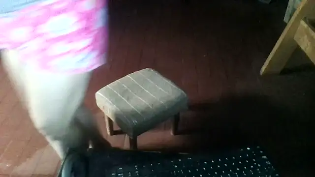 Snapshot of sexy_camy1 chatting on 11.04.25 sexy camy1 online show from 11.04.25