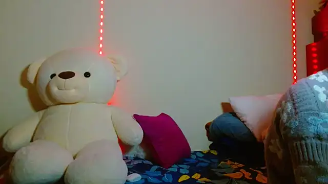 meganxox25 online show from 10.29.25