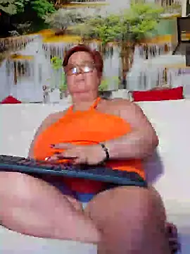 QueenPammy1 online show from 01.29.25