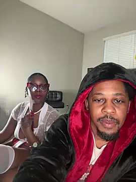 piscesaurora online show from 03.17.25