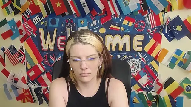VanessaRey  online show from 05.07.26
