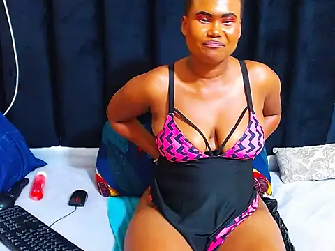 Snapshot of AriesCake chatting on 03.21.25 AriesCake online show from 03.21.25