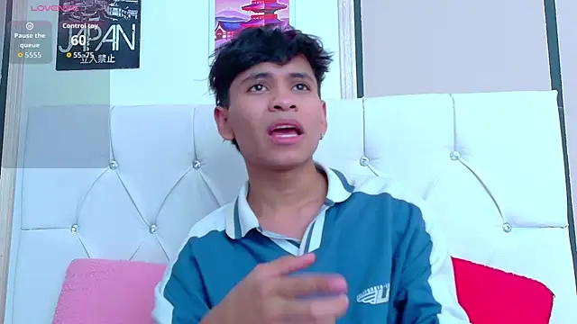 Snapshot of Ethan_Westt chatting on 11.14.25 Ethan Westt online show from 11.14.25