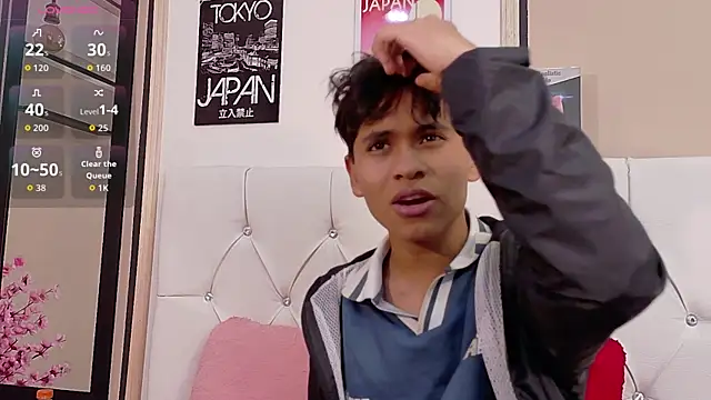 Snapshot of Ethan_Westt chatting on 11.29.25 Ethan Westt online show from 11.29.25