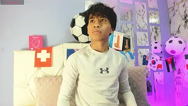 Ethan Westt online show from 07.02.26