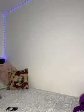 Snapshot of Deepika_padukoneNisha chatting on 05.16.26 Deepika padukoneNisha online show from 05.16.26