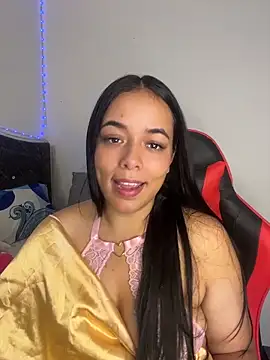Snapshot of Deepika_padukoneNisha chatting on 05.28.26 Deepika padukoneNisha online show from 05.28.26