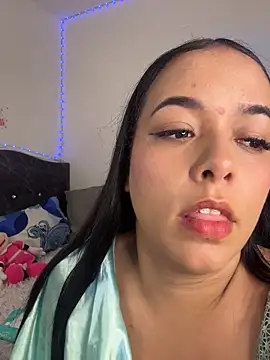 Snapshot of Deepika_padukoneNisha chatting on 05.29.26 Deepika padukoneNisha online show from 05.29.26