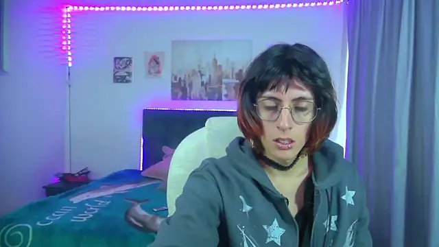 goth minerva online show from 05.17.26