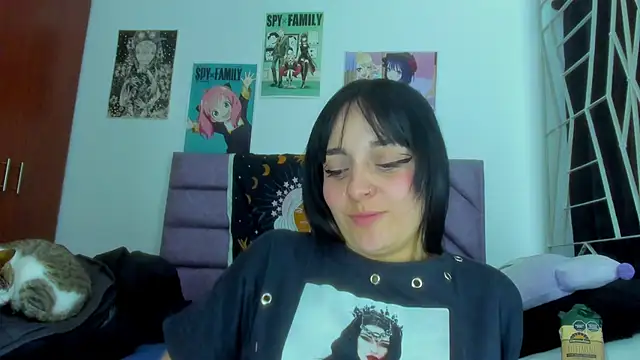 KARINNA  RAVEN online show from 10.15.25