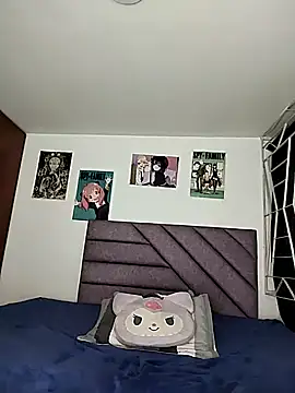 KARINNA  RAVEN online show from 04.21.26