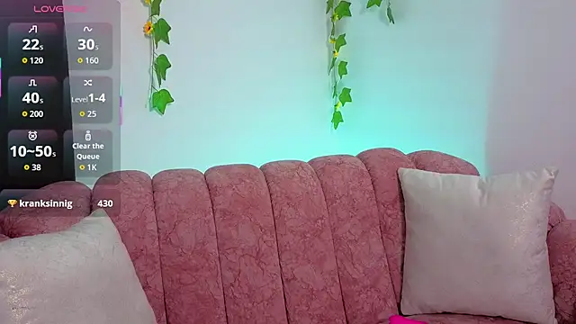 Daiana  prince online show from 10.15.25