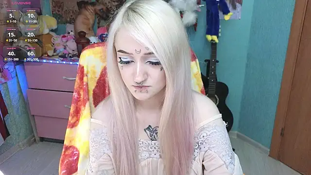 Manuela unicorn online show from 11.15.25