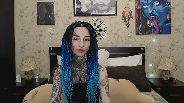 Snapshot of Velvetbat chatting on 02.27.26 Velvetbat online show from 02.27.26