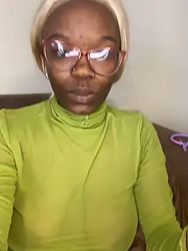 YummyMelanin117 online show from 02.26.26