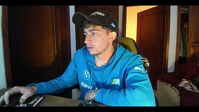 laurent 01 online show from 09.25.25